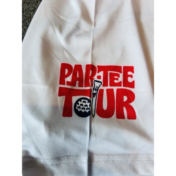 New With Tags Pins and Aces “Partee” Mens M White Golf Polo. Performance wicking - Picture 2 of 12